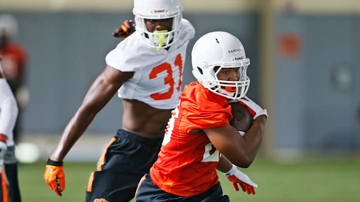 Okla. St. hoping for improved ground game from deep RB group