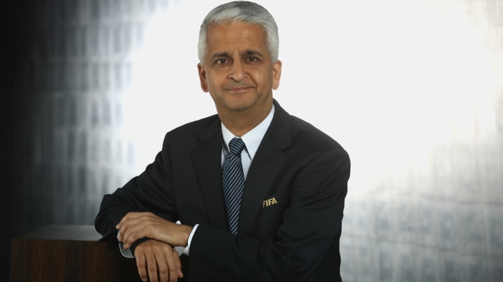 U.S. Soccer board split on joining Mexico, Canada for World Cup 2026 hosting bid U.S. Soccer board split on joining Mexico, Canada for World Cup 2026 hosting bid