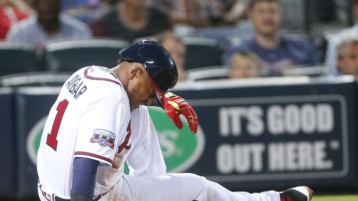 Braves place SS Aybar on DL with bruised foot, recall Blair