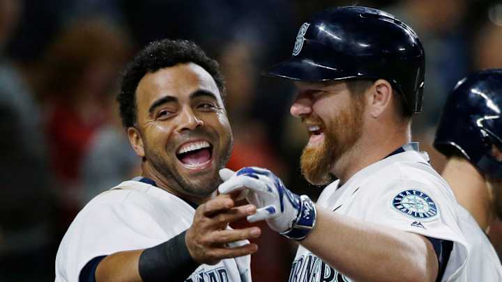 Zunino hits 2 of Seattle's 5 HRs in 12-6 win over Orioles