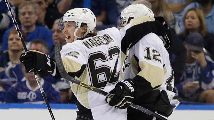 Penguins dominate Game 3 vs. Lightning, take control of series