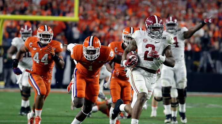 Titans agree to terms with 6 draft picks as rookies report