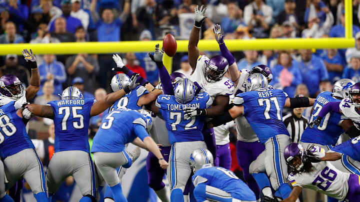 Prater's clutch kicks helping Lions succeed in close games