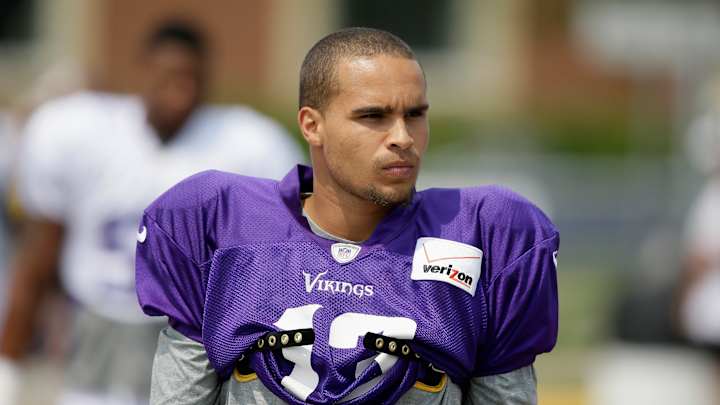 Los Angeles Rams sign former Northwestern QB Kain Colter