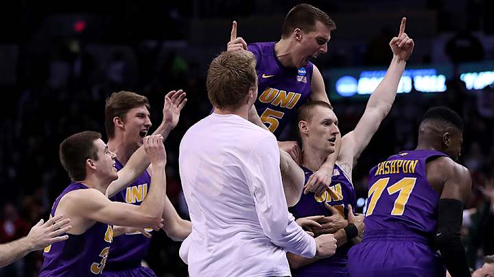 Jesperson’s late heave lifts No. 11 Northern Iowa over No. 6 Texas
