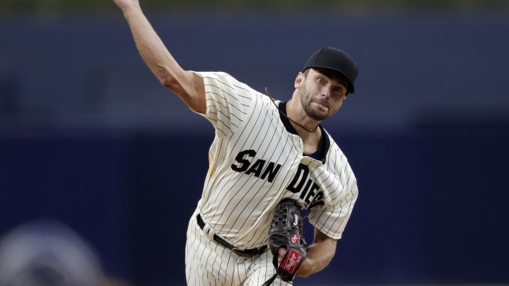 Cosart leaves Padres' game after appearing to hurt leg Cosart leaves Padres' game after appearing to hurt leg
