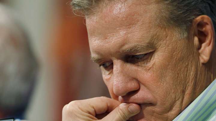 Broncos get their Super Bowl 50 rings.