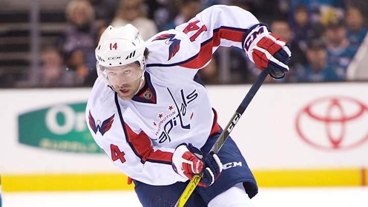 Watch: Capitals’ Williams busts a move on the bench