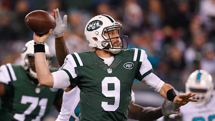 Jets' Bowles says tests on Petty's chest negative