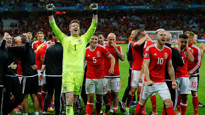 Podcast: Georgios Samaras talks Greece, PKs, and Euro 2016 semis