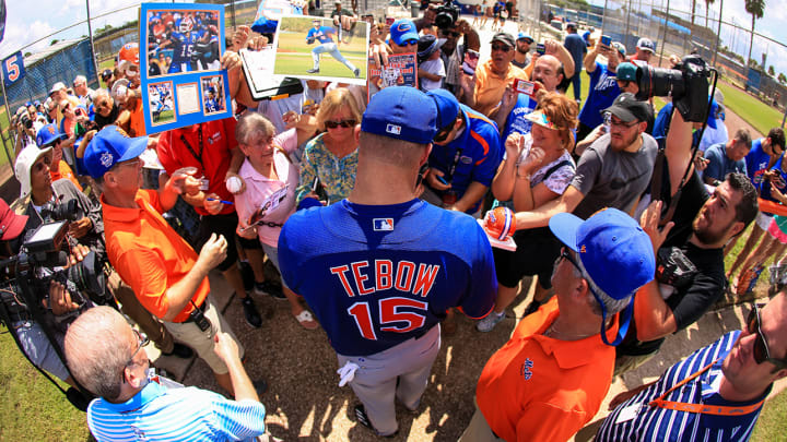 Report: Tim Tebow helps fan breathe after seizure Report: Tim Tebow helps fan breathe after seizure