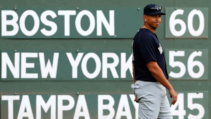 Benched A-Rod pinch hits as Yanks beat Red Sox 9-4