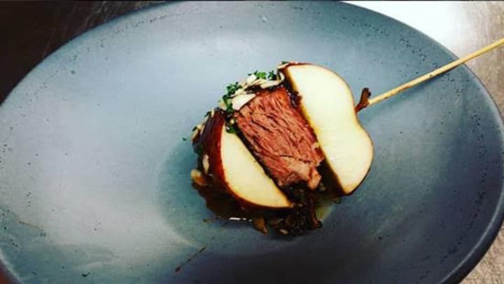 You could eat the Indians’ candied apple short rib sandwich, but you shouldn’t You could eat the Indians’ candied apple short rib sandwich, but you shouldn’t