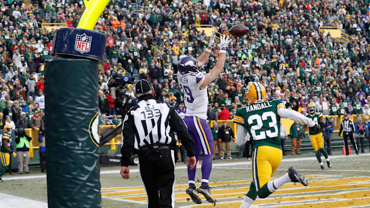 FANTASY PLAYS: Week 17 tricky because it's unpredictable