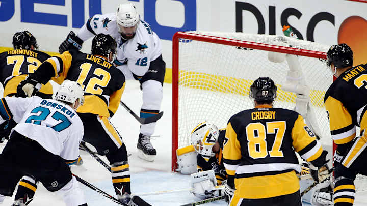 Sharks start slow, fall to Penguins in Game 1