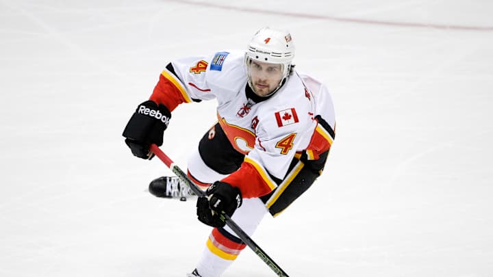 Stars add D-man Russell for Jokipakka, prospect, draft pick