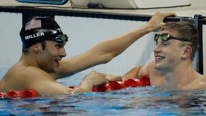 The Latest: Zambian judoka beats fancied Israeli