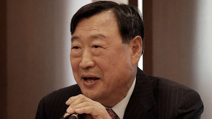 Former minister elected as chief of Pyeongchang 2018