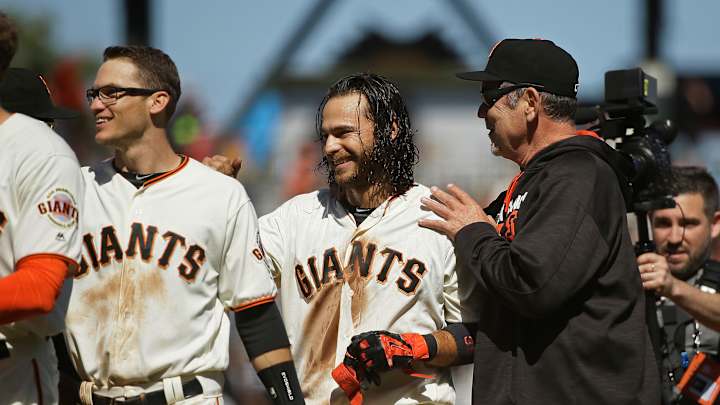 Giants beat Padres 4-3 in 10 innings, 13th win in 14 games Giants beat Padres 4-3 in 10 innings, 13th win in 14 games