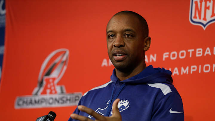 Report: Browns in talks with former Colts coach Pep Hamilton for OC job