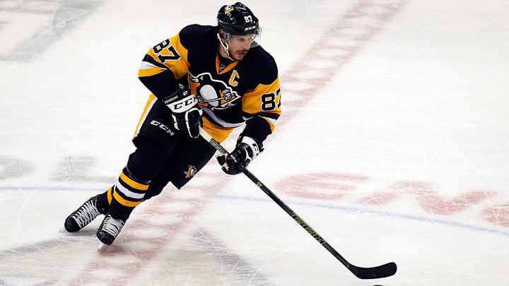 Sidney Crosby, Penguins even series with Lightning in Game 2 Sidney Crosby, Penguins even series with Lightning in Game 2