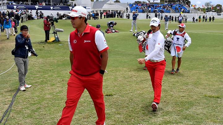 Spain leads after windy 1st round of World Cup