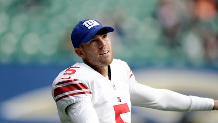 Giants thin at safety, debut new kicker vs. Rams in London