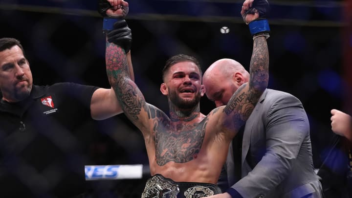 UFC 207: Cody Garbrandt defeats Dominick Cruz for Bantamweight Championship UFC 207: Cody Garbrandt defeats Dominick Cruz for Bantamweight Championship