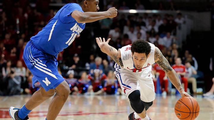 No. 13 SMU rebounds from 1st loss by beating Memphis 80-68 No. 13 SMU rebounds from 1st loss by beating Memphis 80-68