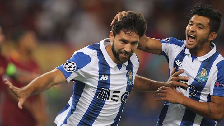 Porto ousts nine-man Roma to win Champions League playoff; more results Porto ousts nine-man Roma to win Champions League playoff; more results