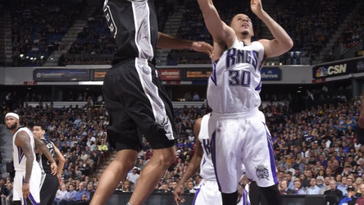 Parker scores 23, Spurs continue dominance over Kings