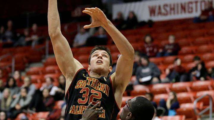 Southern Cal opens Pac-12 with 90-77 win over Washington St. Southern Cal opens Pac-12 with 90-77 win over Washington St.