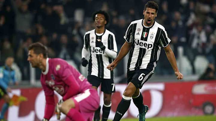 Serie A: Juventus takes care of Pescara; Napoli wins