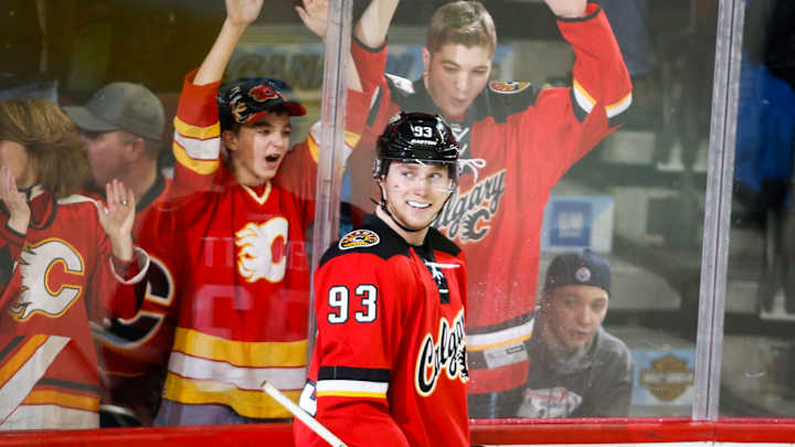 Bennett gets 4 goals, Flames beat Panthers 6-0