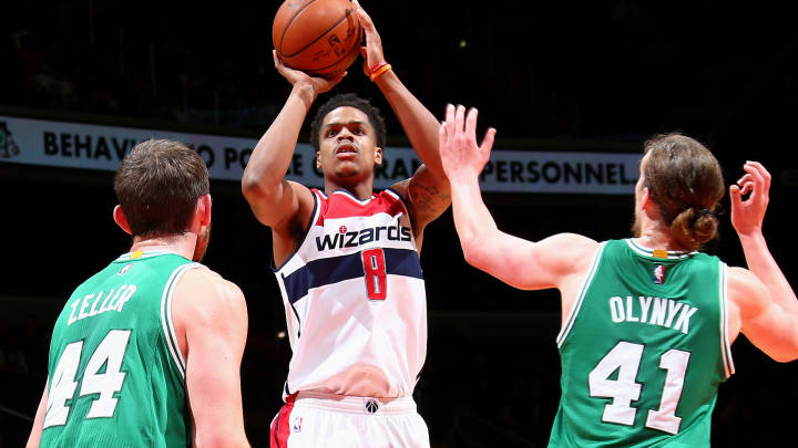 Thomas lights up Wizards as Celtics win 3rd straight, 116-91