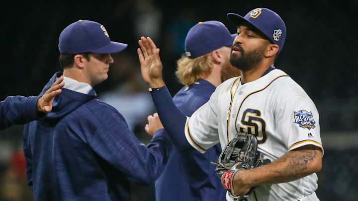 Padres rally behind Norris, Myers to beat Braves 4-3