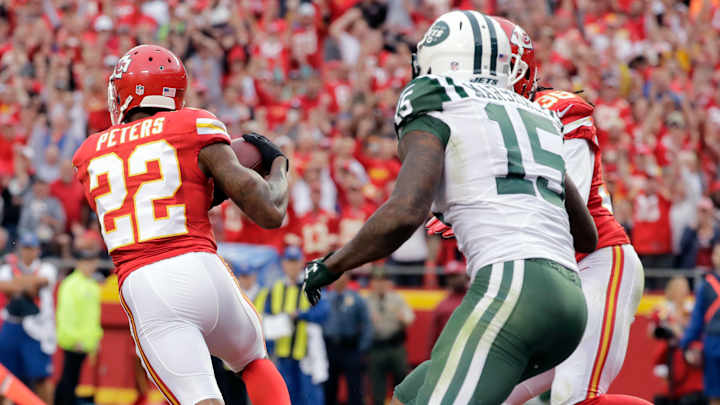 Eyes light up for Chiefs defense when they see red (zone) Eyes light up for Chiefs defense when they see red (zone)