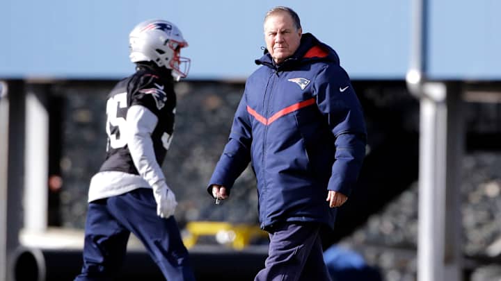 Brady's complements: Patriots running backs are weapons