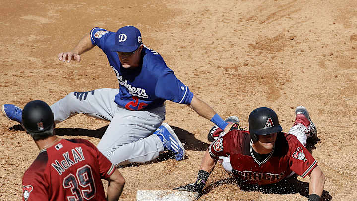 Tomas get 3 hits in return, Diamondbacks beat Dodgers 11-8