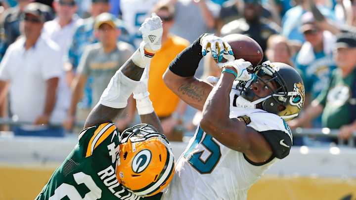 Jaguars travel cross-county, hope to end West Coast woes