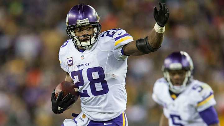Vikings RB Adrian Peterson misses practice with back injury
