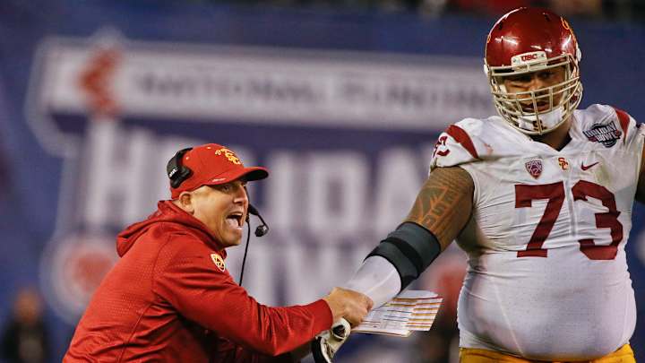 USC stabilizes under Clay Helton, but expectations stay high USC stabilizes under Clay Helton, but expectations stay high