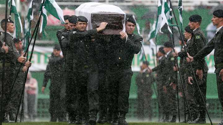 Chapecoense crash victims honored at home ahead of burial