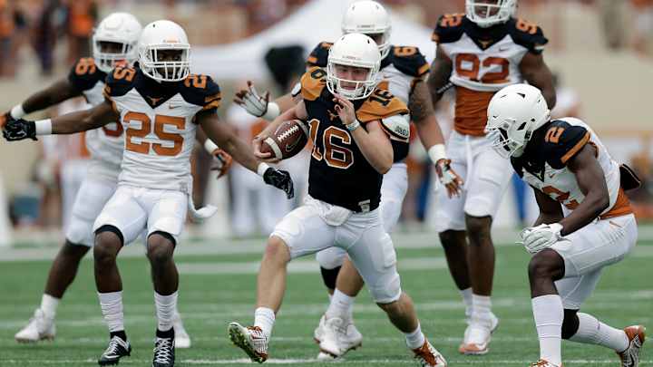 Freshman QB Buechele impressive in Texas spring scrimmage