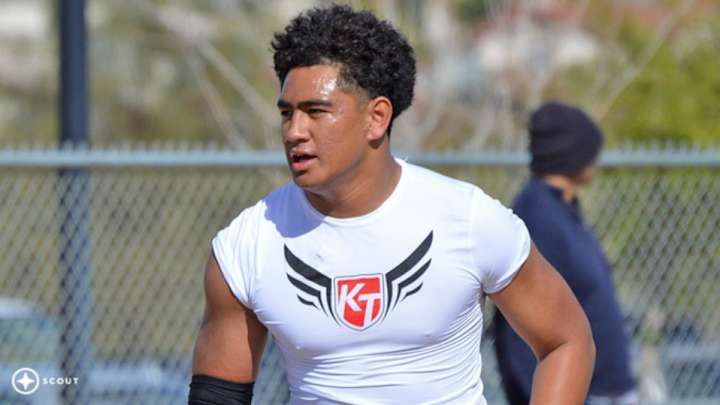 Four-star TE Devin Asiasi commits to Michigan