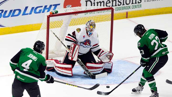 Leighton on verge of breaking Bower's AHL shutout record