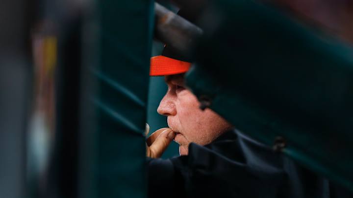 Wieters hits 2 of Orioles' 4 homers in 11-3 rout of Tigers