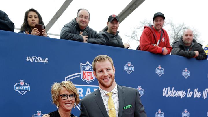 Eagles get quarterback Carson Wentz at No. 2 overall