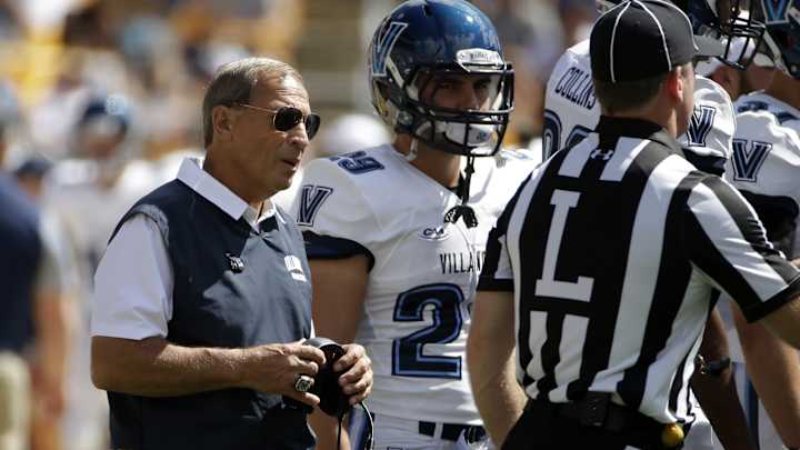 Villanova seeks to extend Talley's career