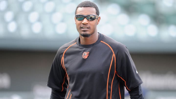 CF Adam Jones (oblique) not in Orioles lineup vs. Twins